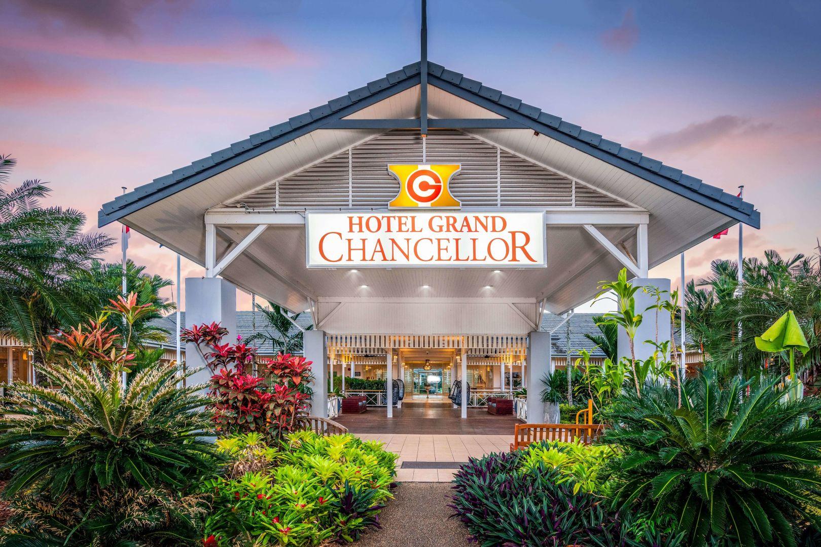 Hotel Grand Chancellor Палм-Коув Экстерьер фото